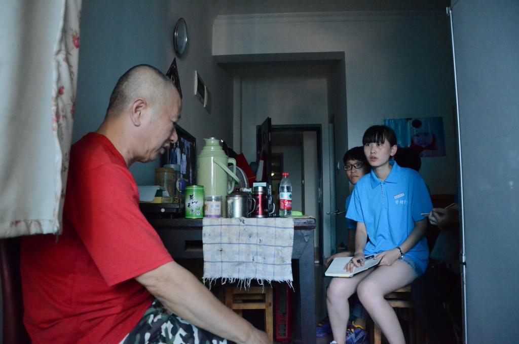 实践团走访农民工